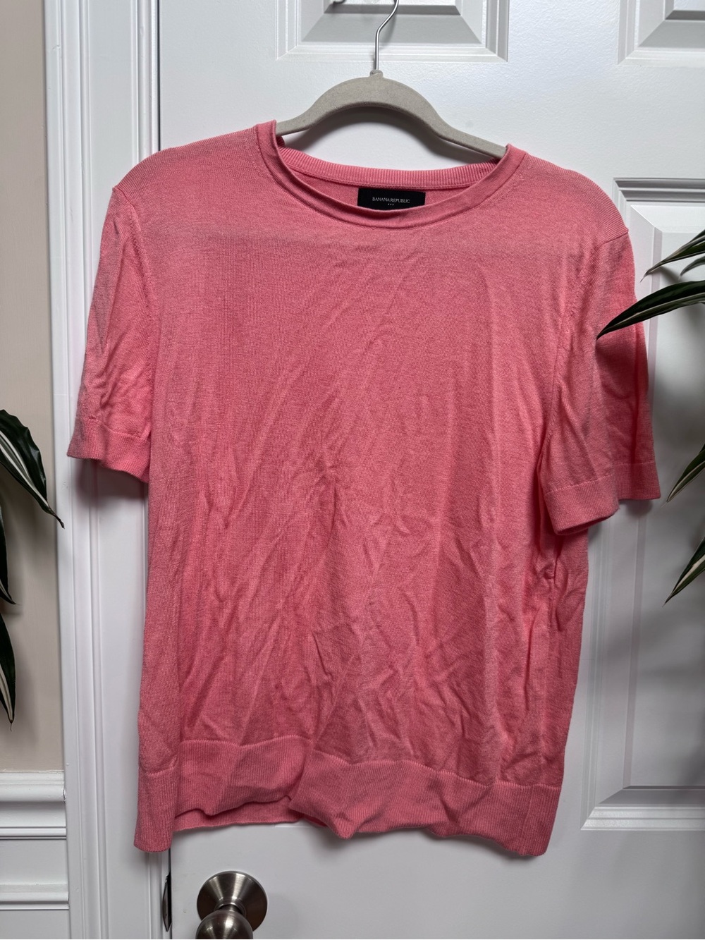 Women’s Pink Short-Sleeve Crewneck Shirt